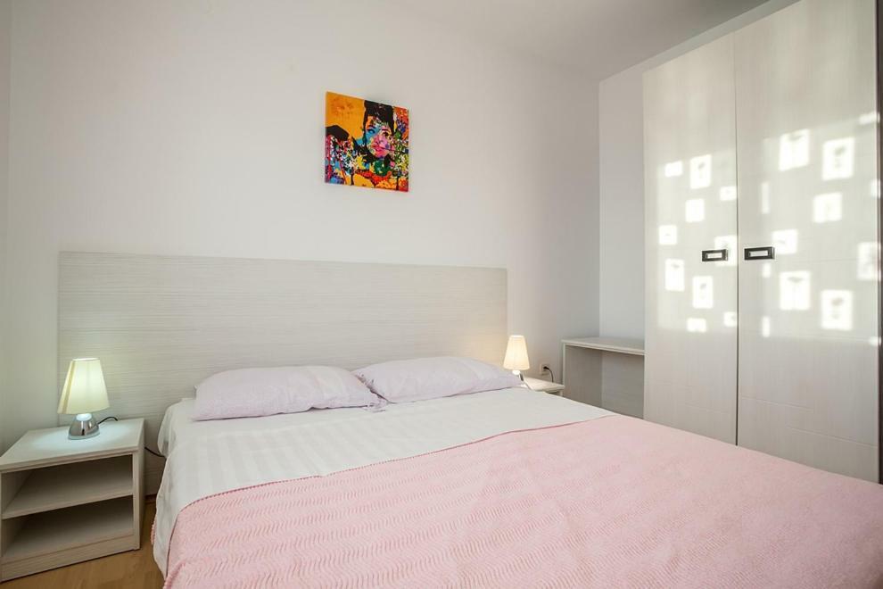 Apartments Jelena Ražanj 외부 사진